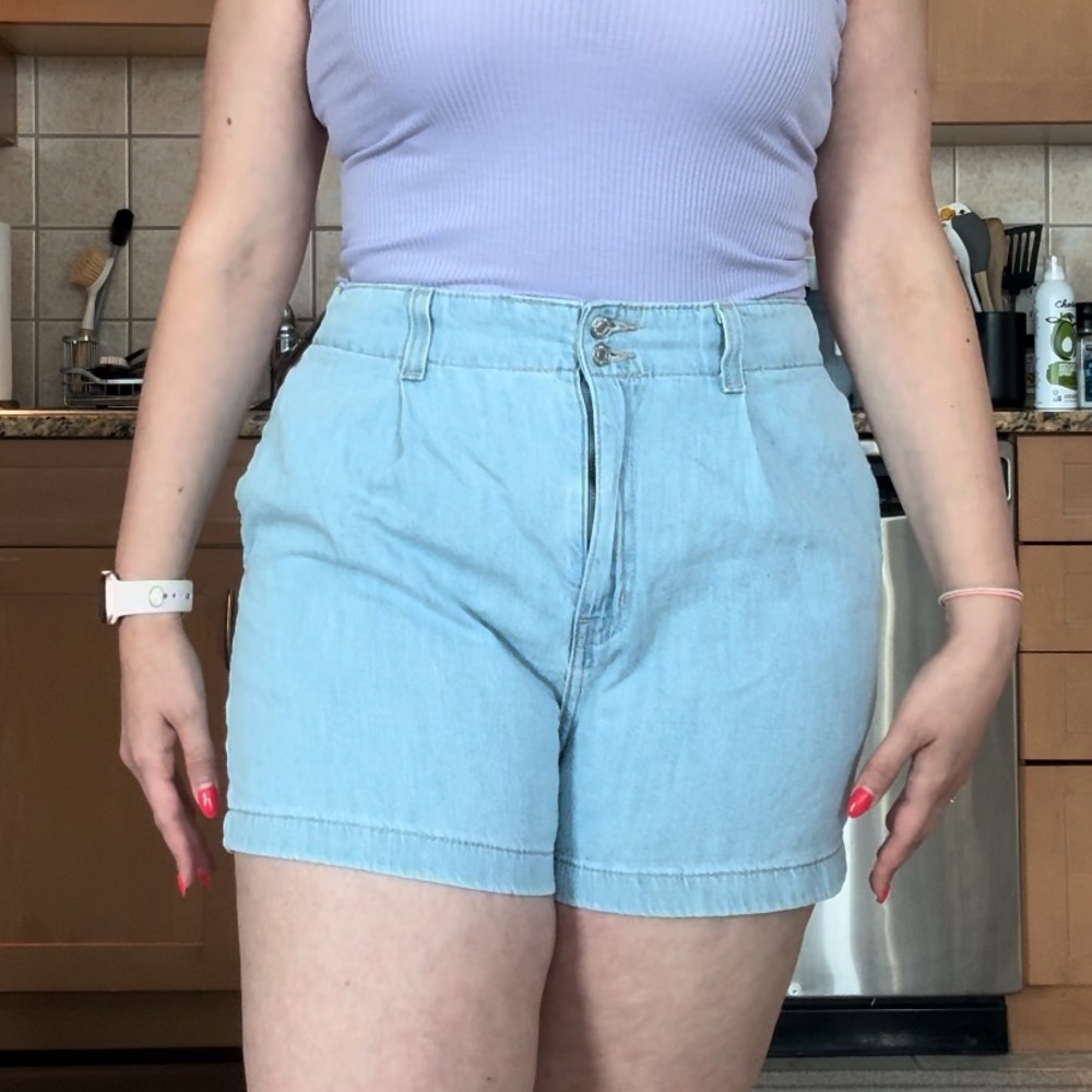 Levi’s Jean shorts with stretch